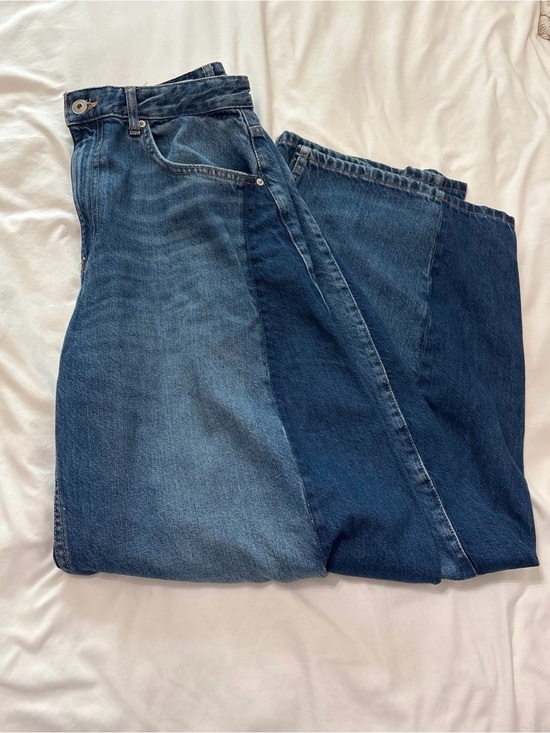 Zara Denim - Zara Light and Dark Blue Two-Tone barrel Jeans